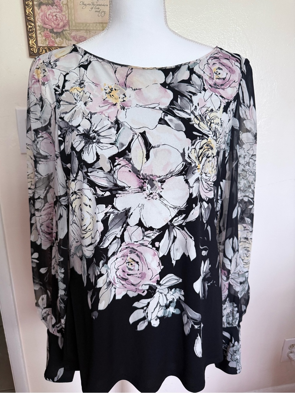 White House Black Market Black Floral Long-Sleeve Dress Top